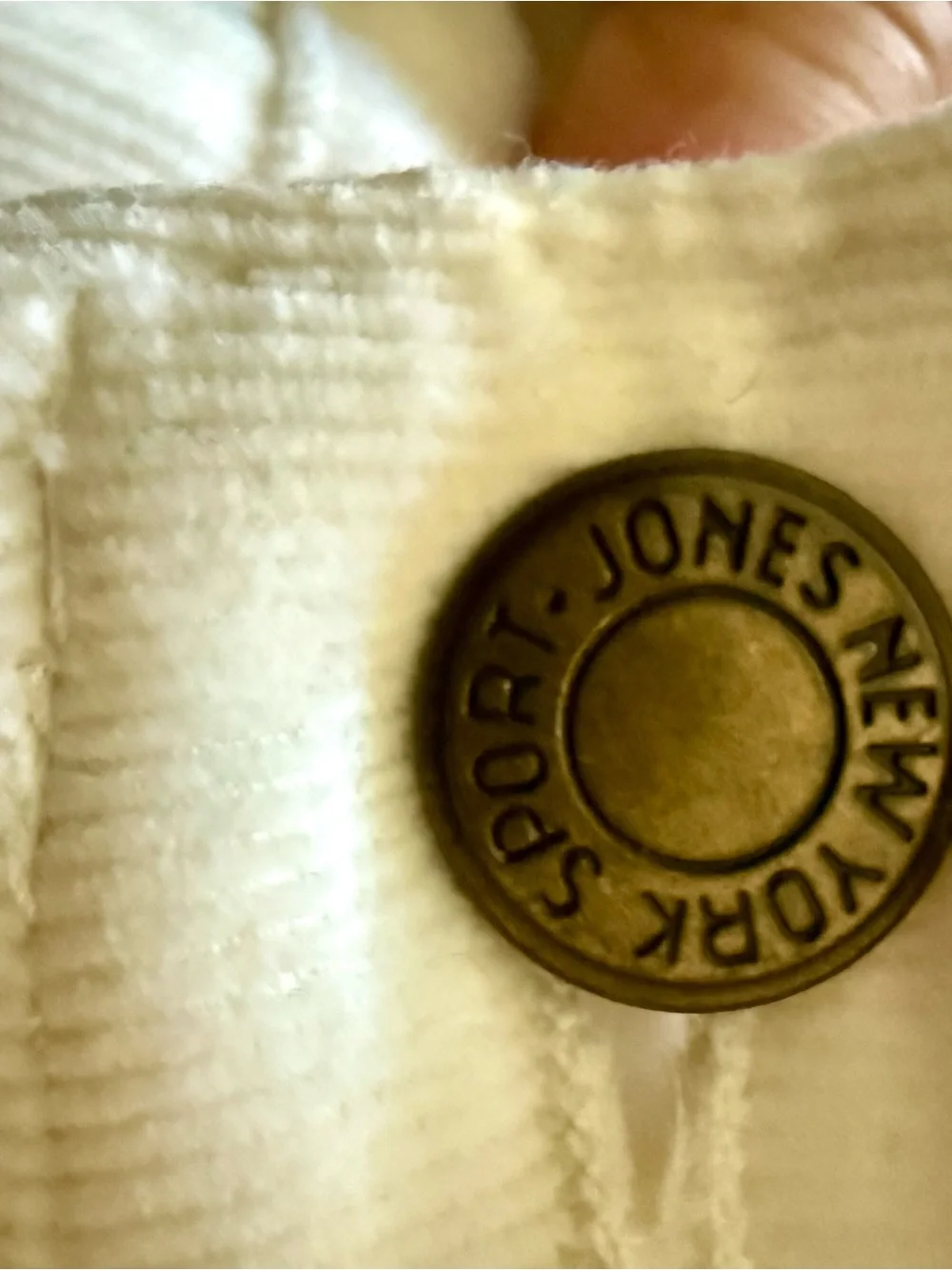 Jones New York Sport Petite White Stretch Pinwale Corduroy Straight Leg Pants